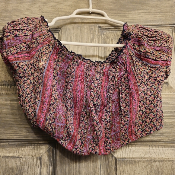 Medium Raga Crop Top with Embroidery - Picture 3 of 3